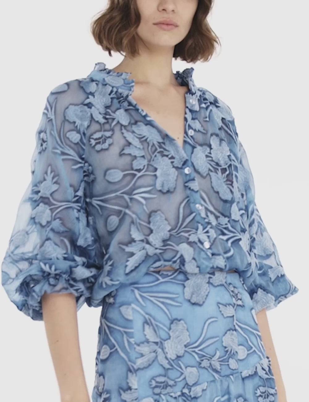 Jijil Camicia crop ricamata Pezzi Unici