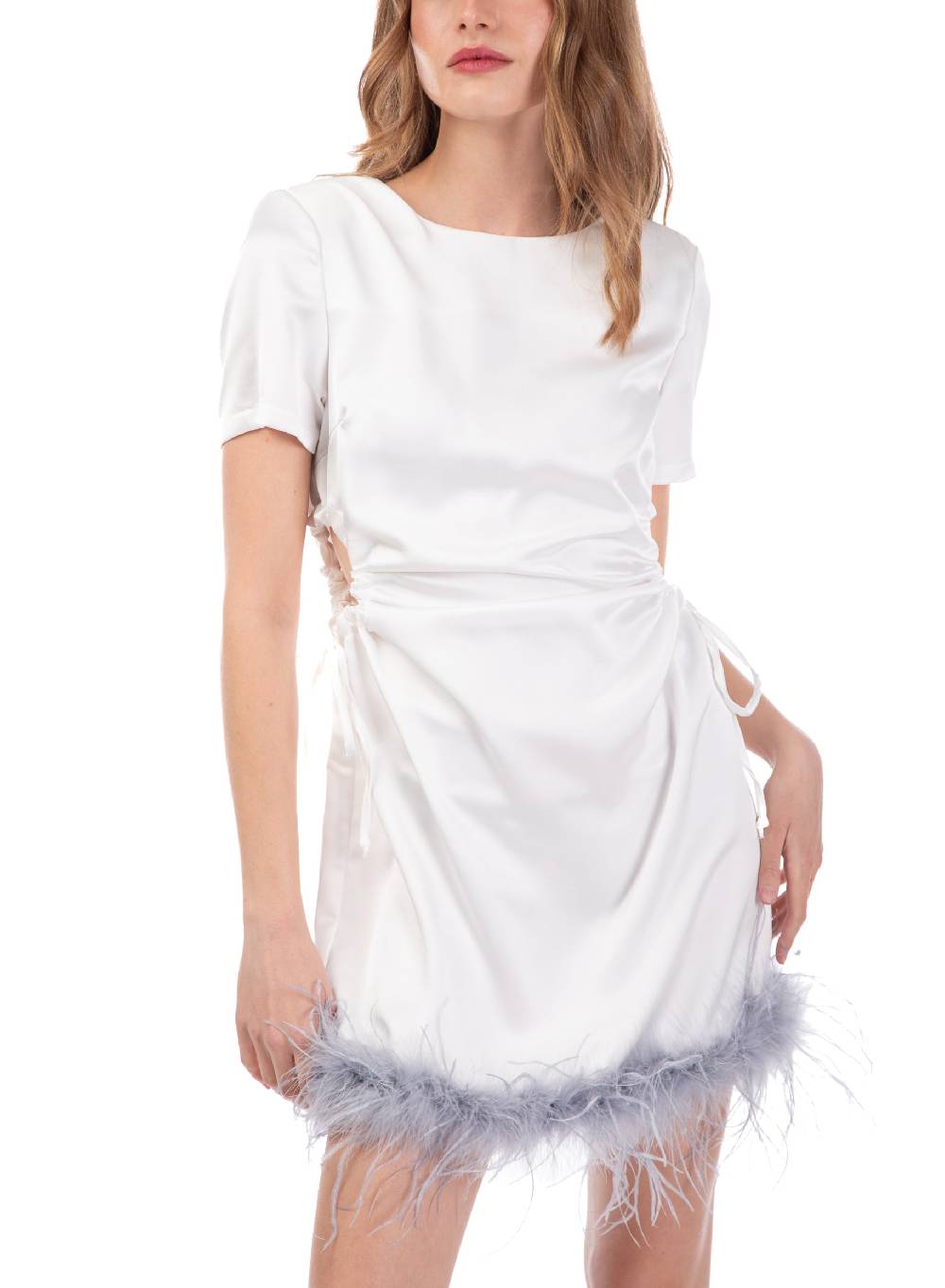Le Volière Vestito scivolato bianco con fori e piume Ultimi tre giorni