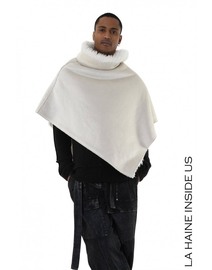 La haine inside us 4- LW862 PONCHO UNISEX U Ice Acquista Ora