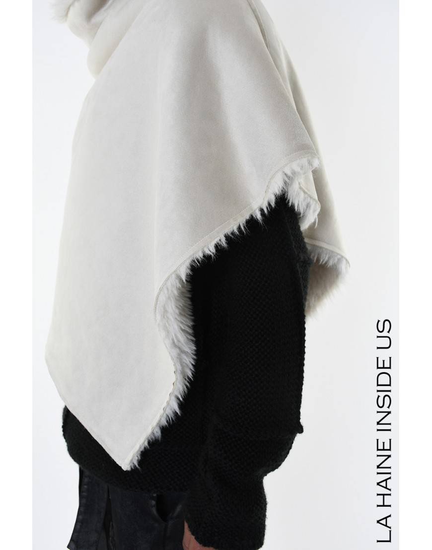La haine inside us 4- LW862 PONCHO UNISEX U Ice Acquista Ora