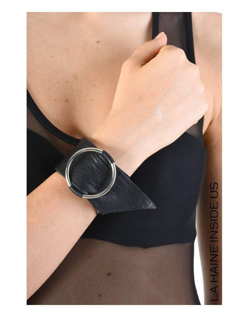 La haine inside us 8B LW769 COLIER / BRACCIALE Nero Convenienza
