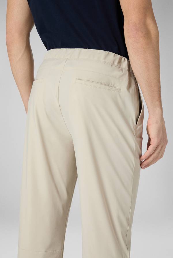 Lab. Pal Zileri Pantalone in tessuto tecnico Qualità Garantita