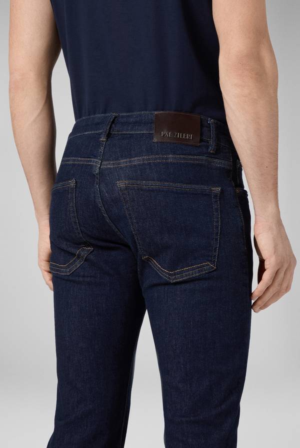 Lab. Pal Zileri Denim 5 tasche lavaggio scuro Fino Al -60%