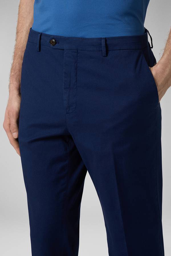 Lab. Pal Zileri Chino in cotone stretch Novità