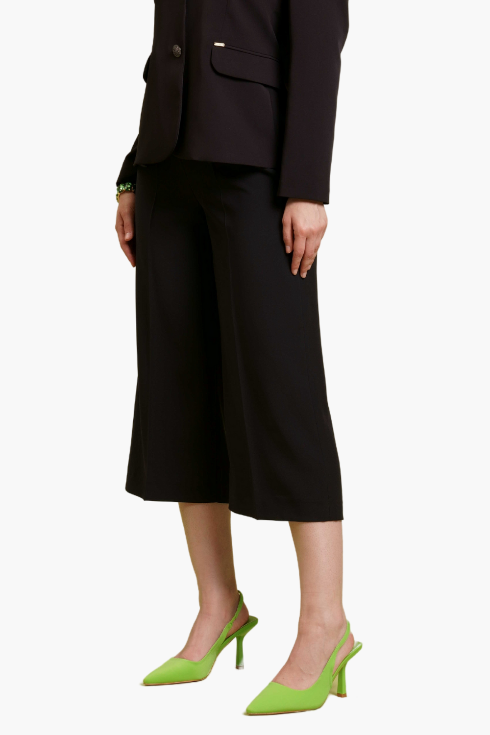 Nualy PANTALONE ZUAVA Affare Del Giorno