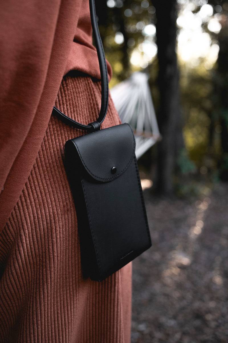 Olive E Miele PHONE POUCH Promozione
