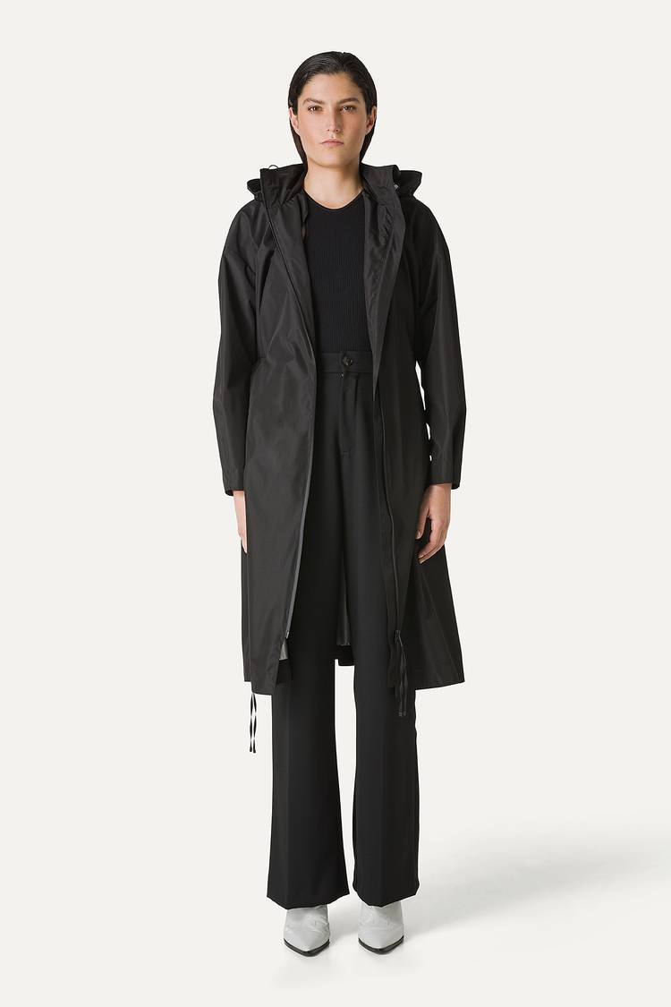 Oof Wear GIACCA LUNGA IN NYLON CON INTERNO ARGENTO 9216 - NERO Qualità