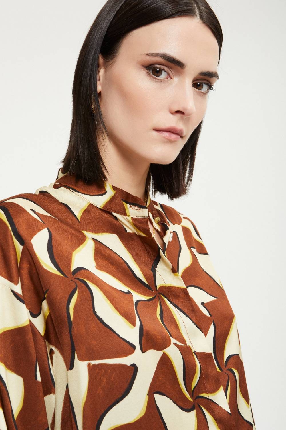 ottod'Ame Viscose shirt with rounded bottom Sconto