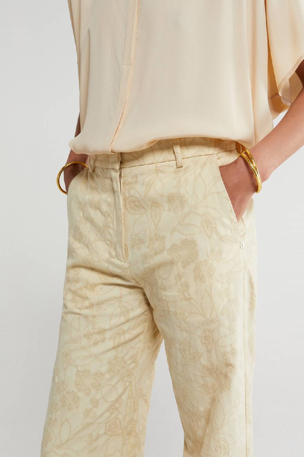 ottod'Ame Linen blend trousers with embroidery Presa