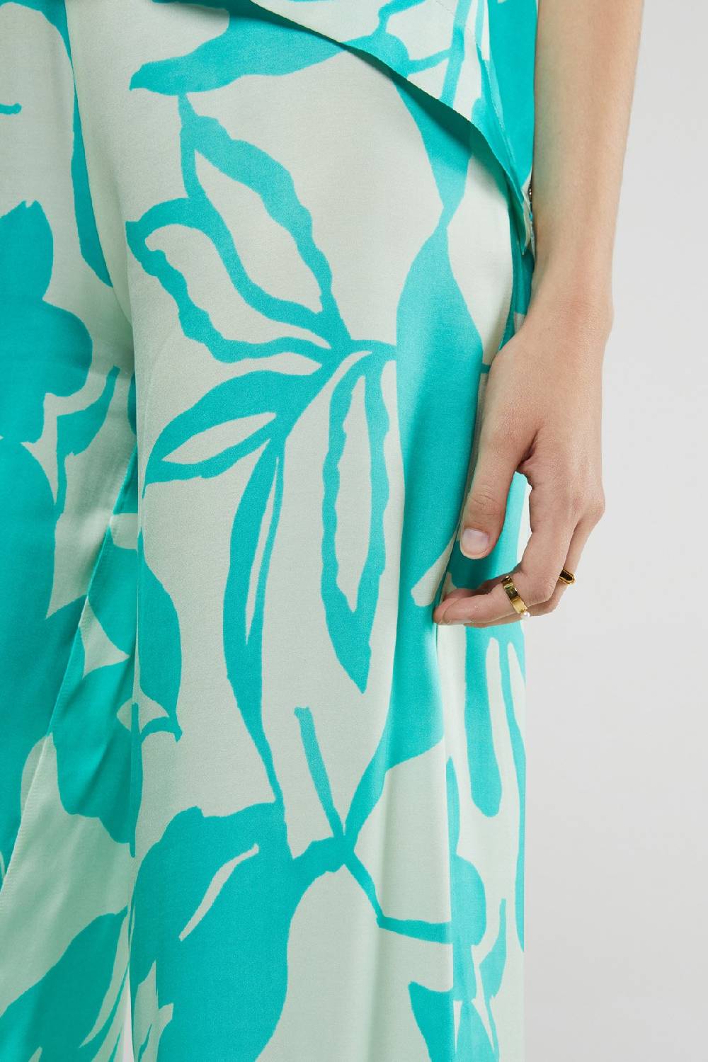 ottod'Ame Printed viscose trousers 2025