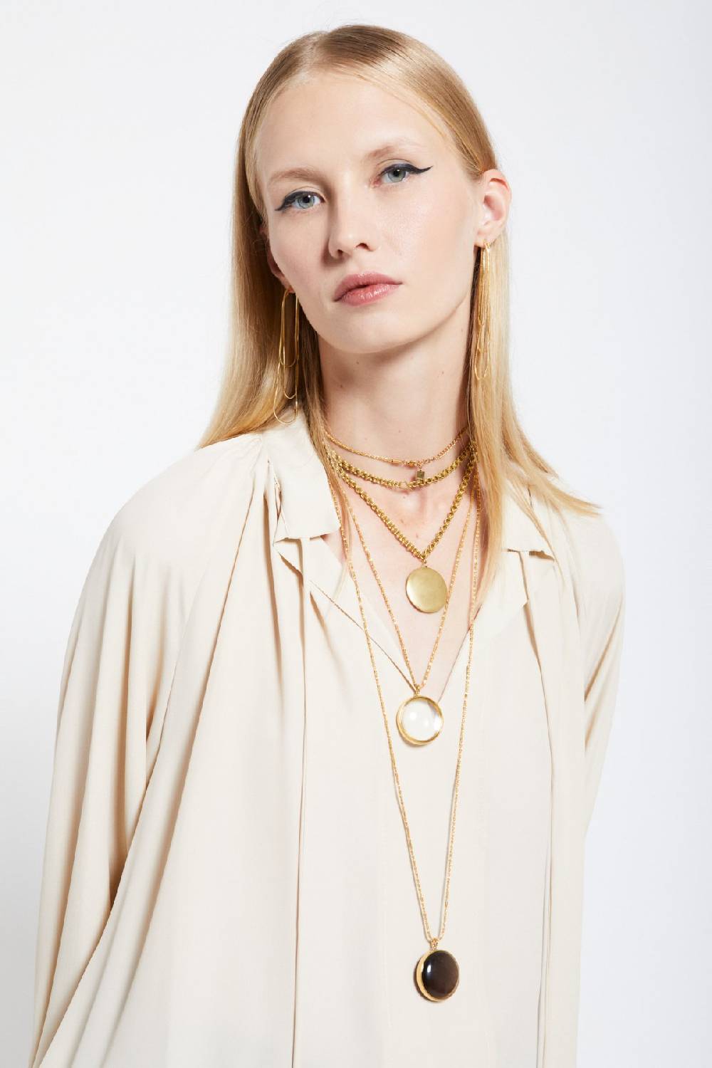 ottod'Ame Silk-blend blouse with drawstring Novità