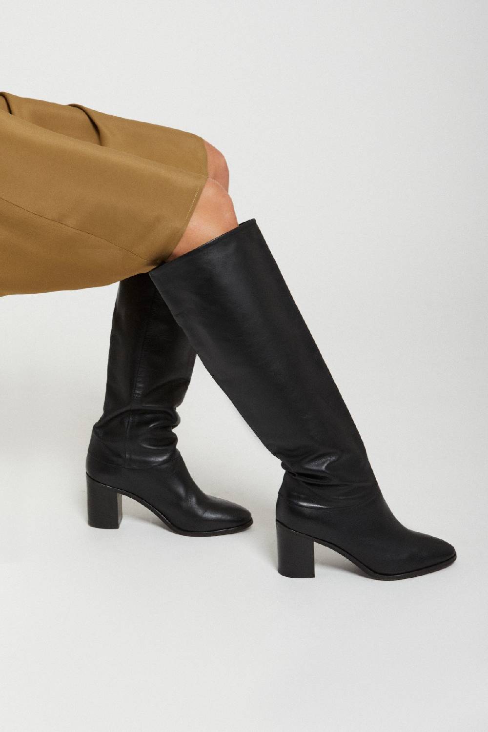 ottod'Ame Leather high boots Moda