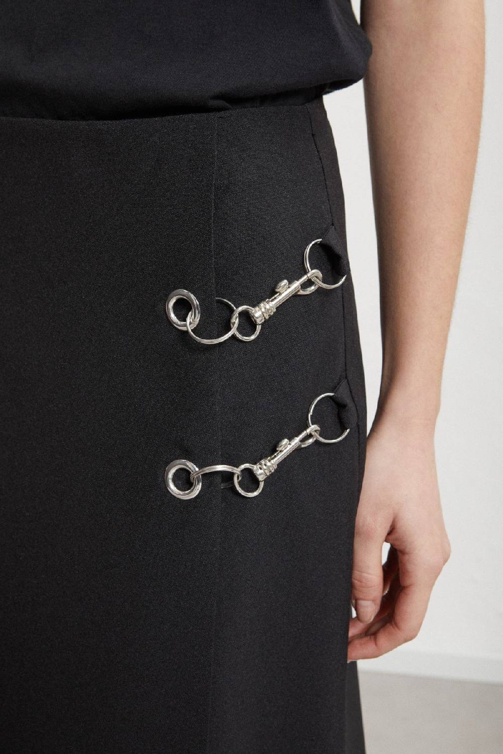 ottod'Ame Long skirt with grommet and chain In Linea