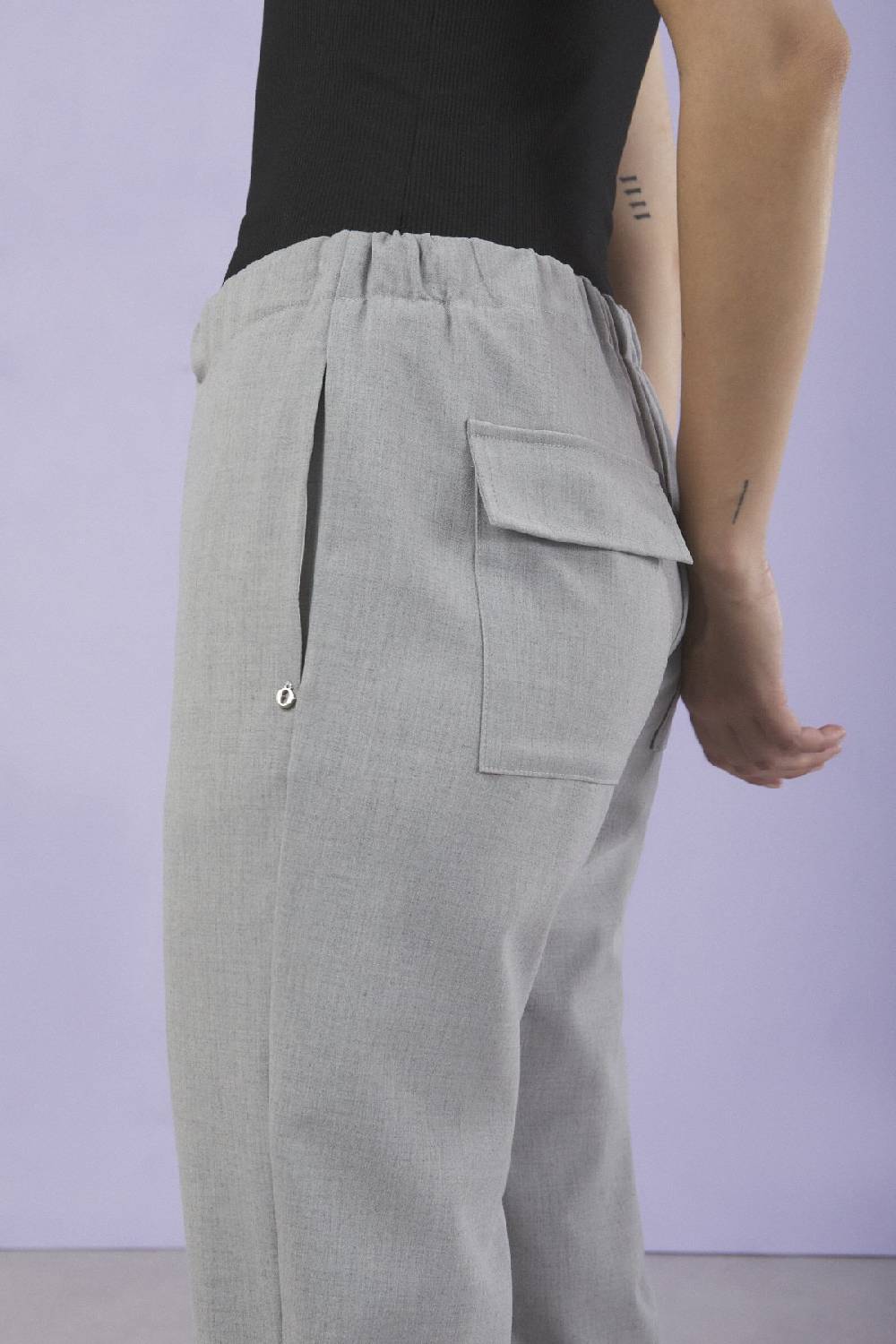 ottod'Ame Ankle lenght trousers Offerte