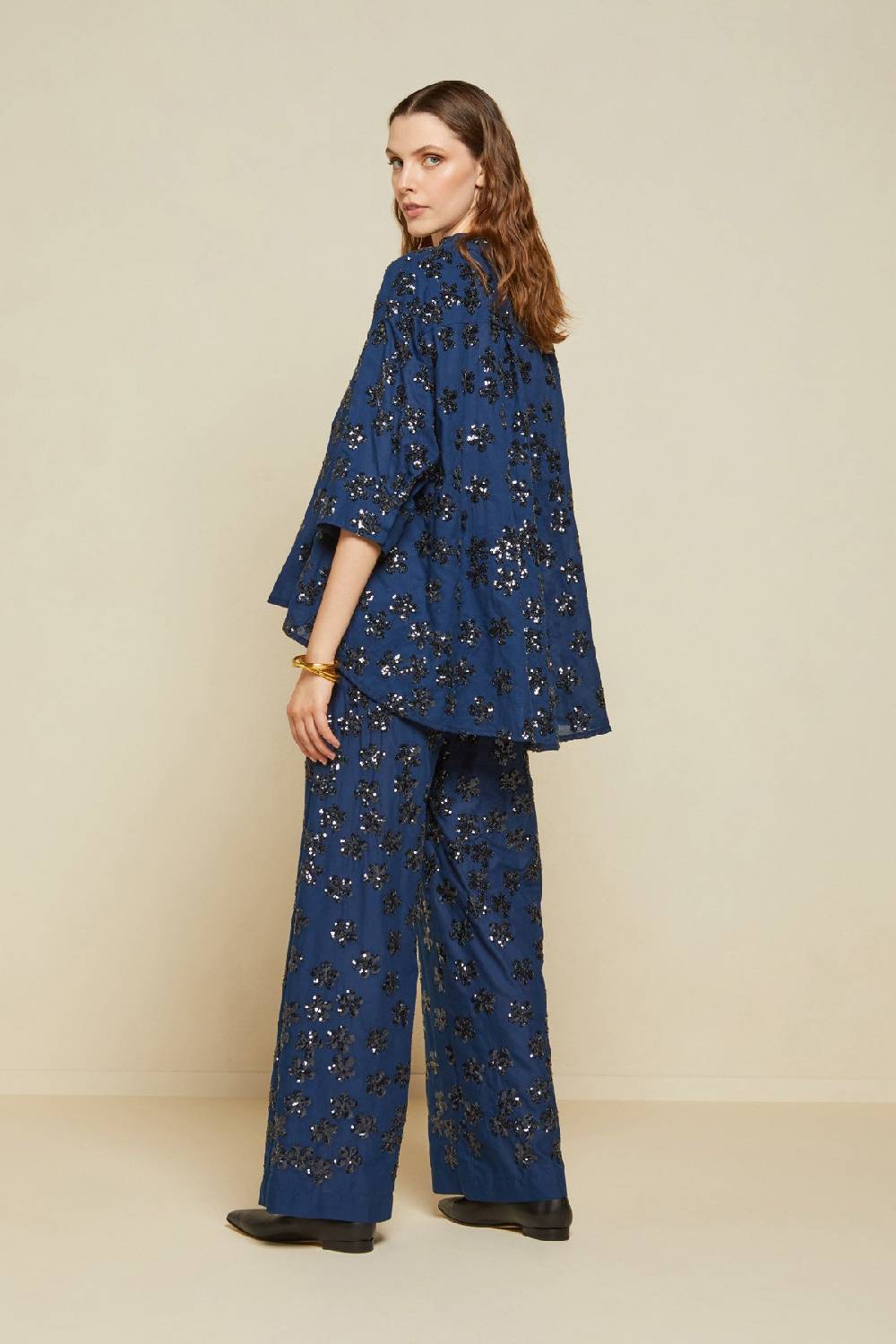 ottod'Ame Trousers with sequins Offerta