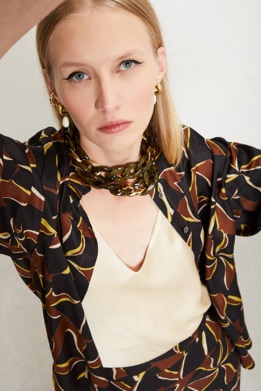 ottod'Ame Viscose shirt with rounded bottom Vendita Calda