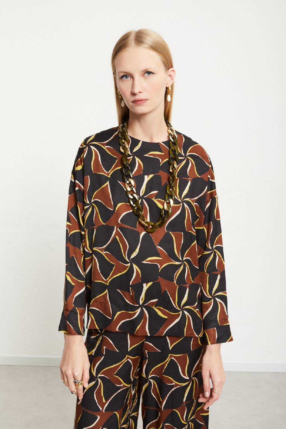 ottod'Ame Viscose blouse with long sleeves Vendita Economica