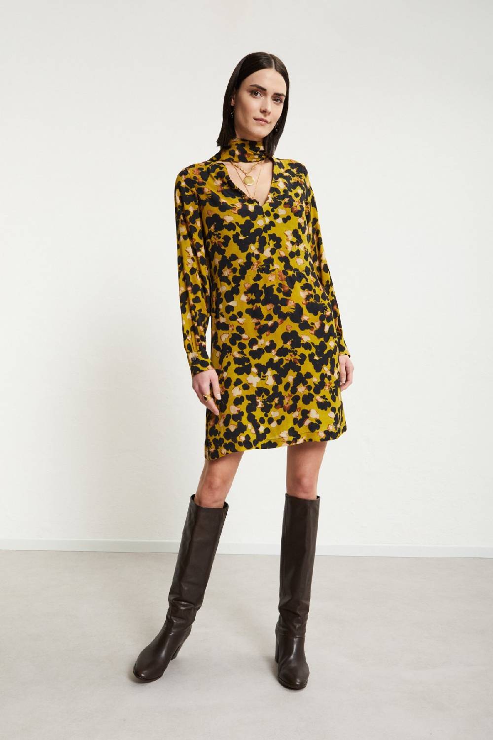 ottod'Ame Viscose short dress with scarf neck Moda