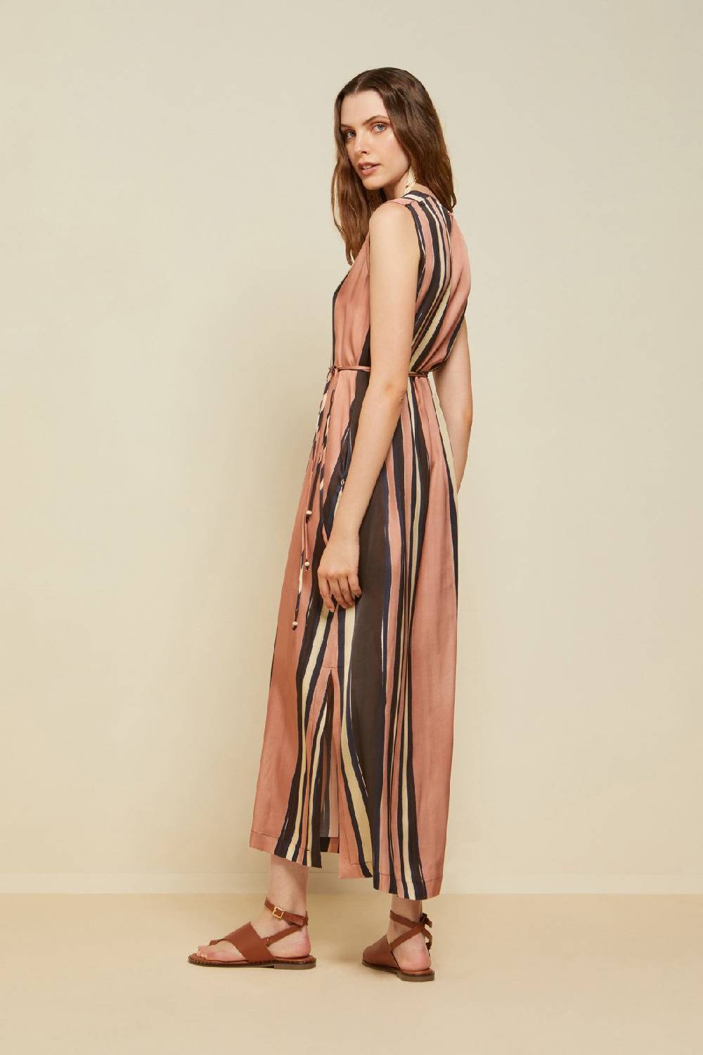 ottod'Ame Sleeveles viscose long dress with belt Soddisfazione Garantita