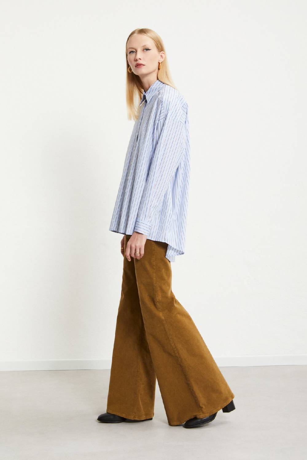 ottod'Ame Velvet flare trousers Prezzo Ridotto