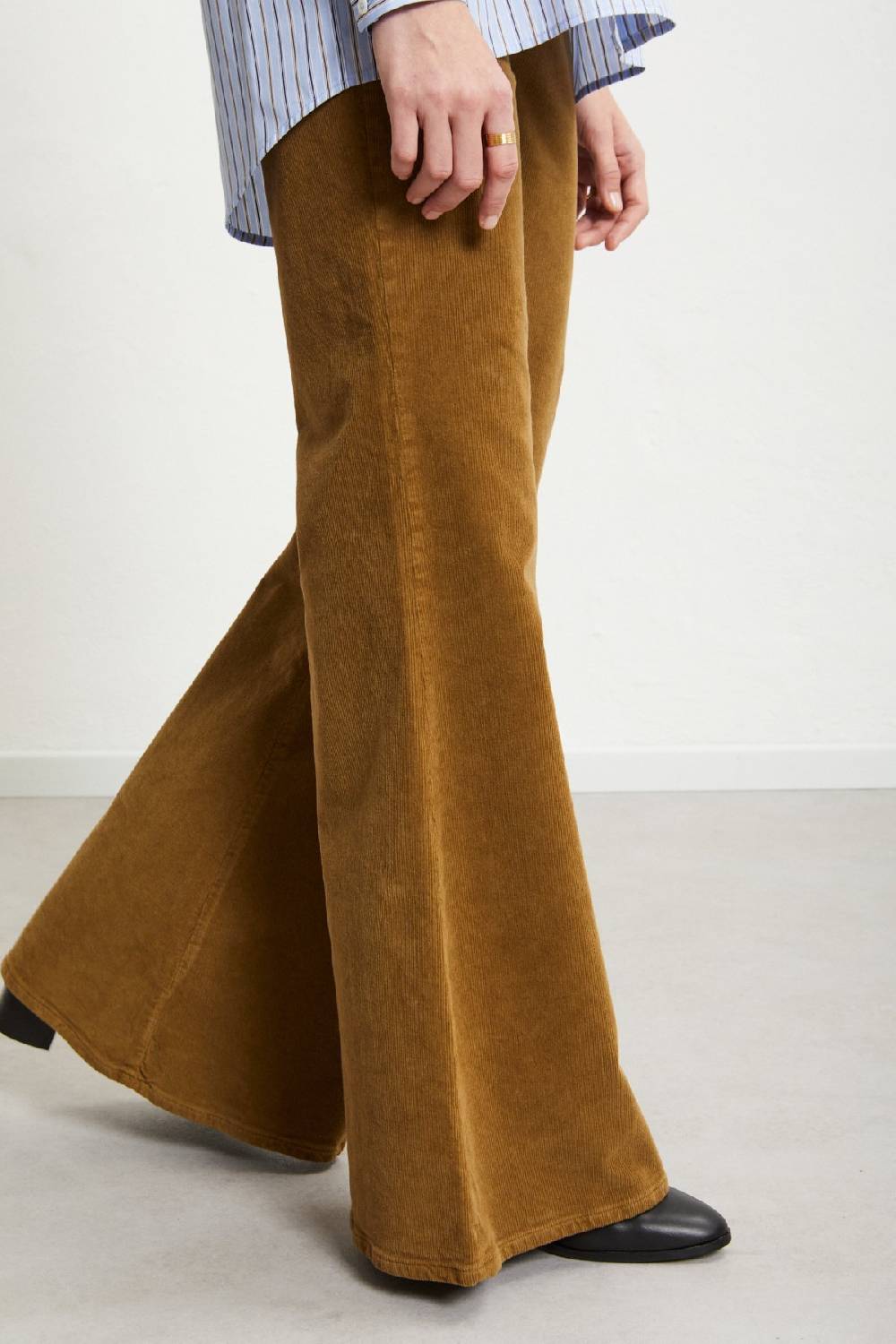 ottod'Ame Velvet flare trousers Prezzo Ridotto