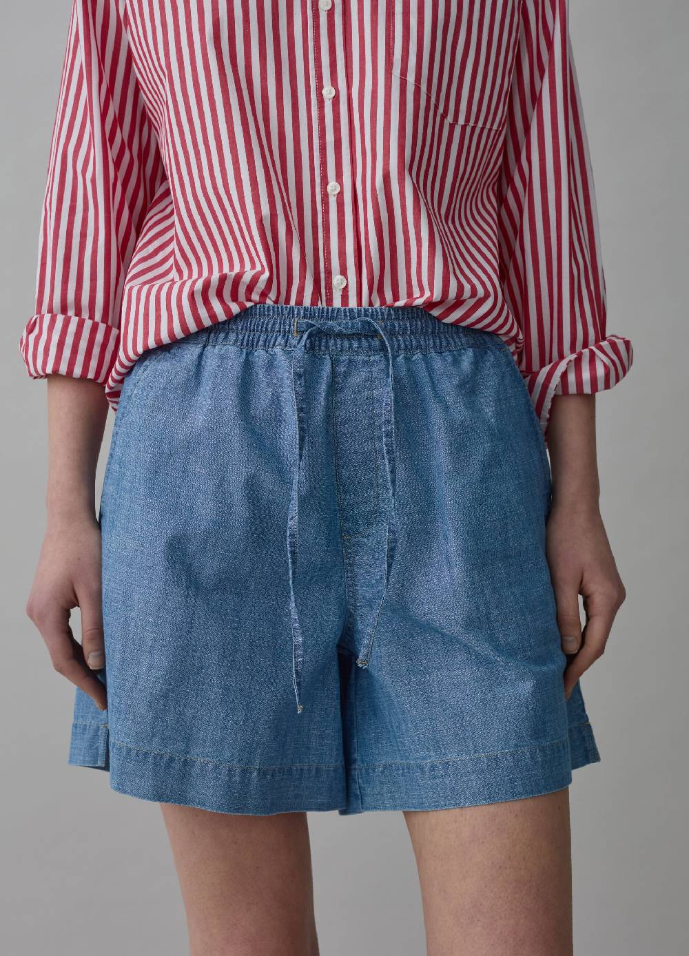 Ovs Shorts in denim fluido con tasche Soddisfazione Garantita