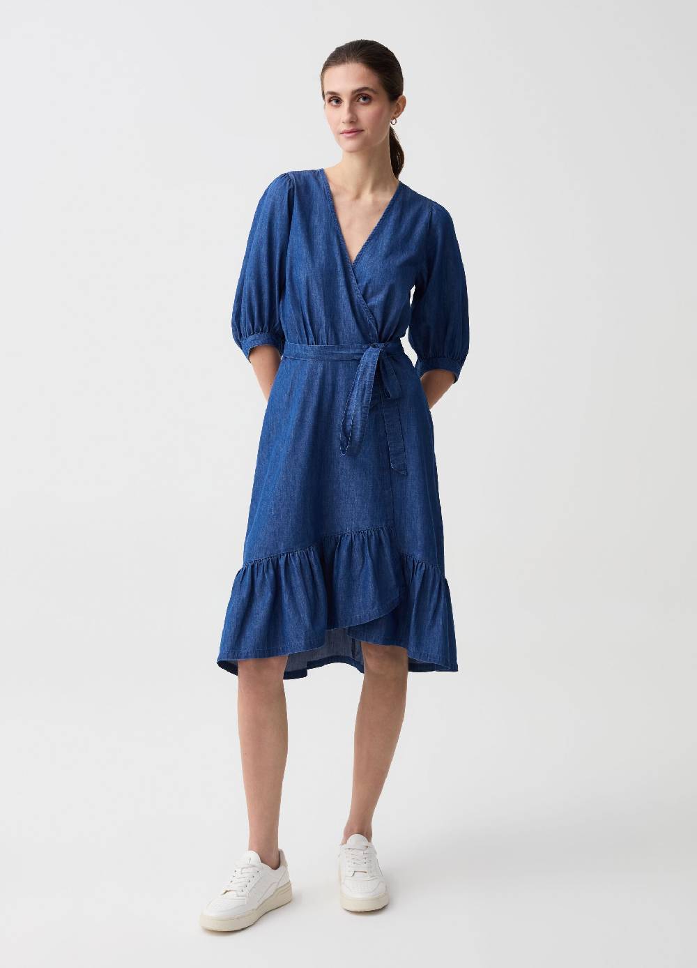 Ovs Abito midi in denim a portafoglio Fino Al -60%