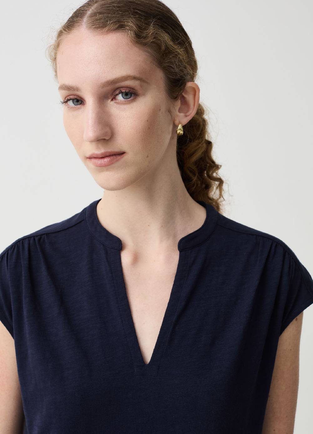 Ovs Vestito Essential lungo con apertura a V Saldi
