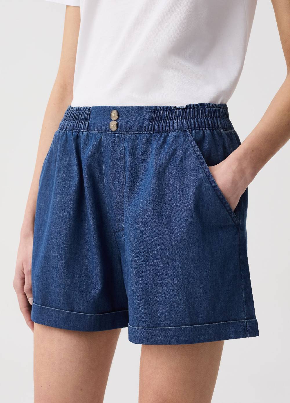 Ovs Shorts in denim fluido con tasche 2025
