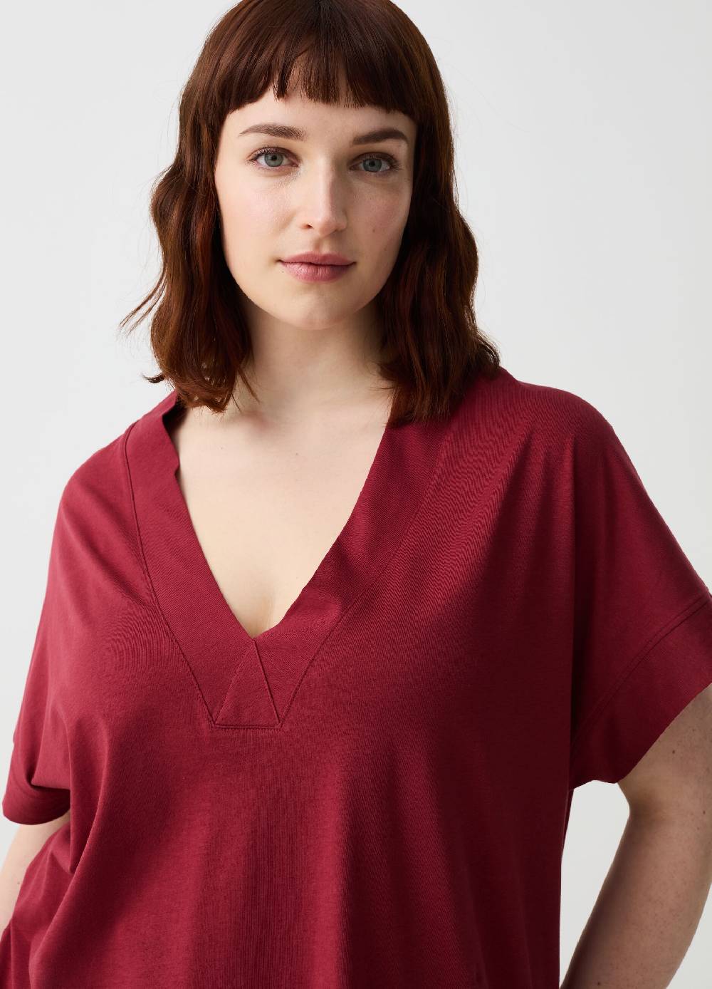 Ovs Abito Essential corto in jersey con scollo a V Curvy Italia