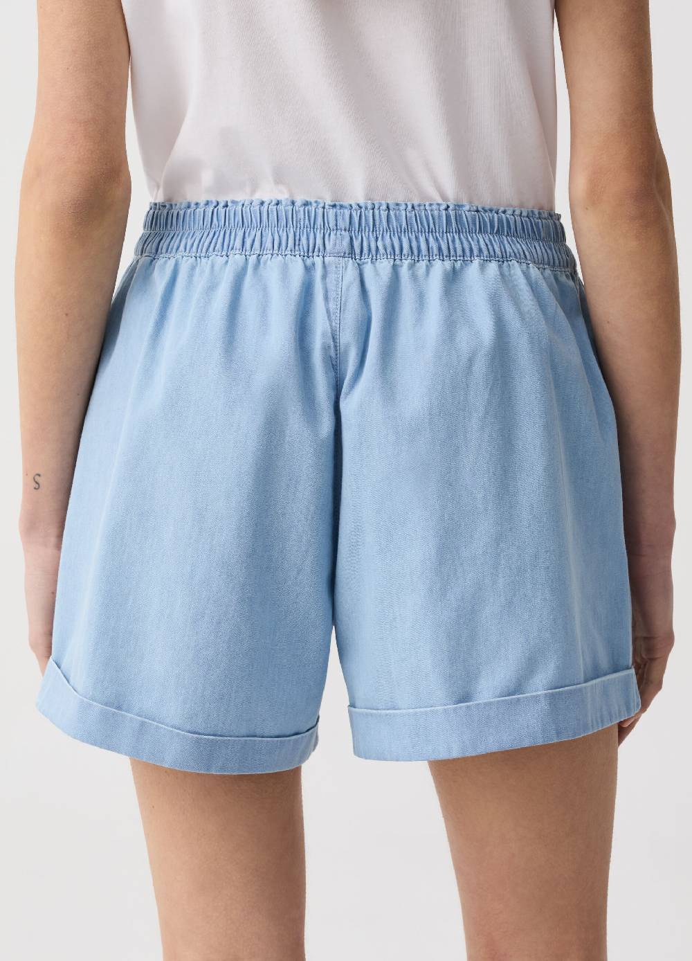 Ovs Shorts in denim fluido con tasche Soddisfazione Garantita