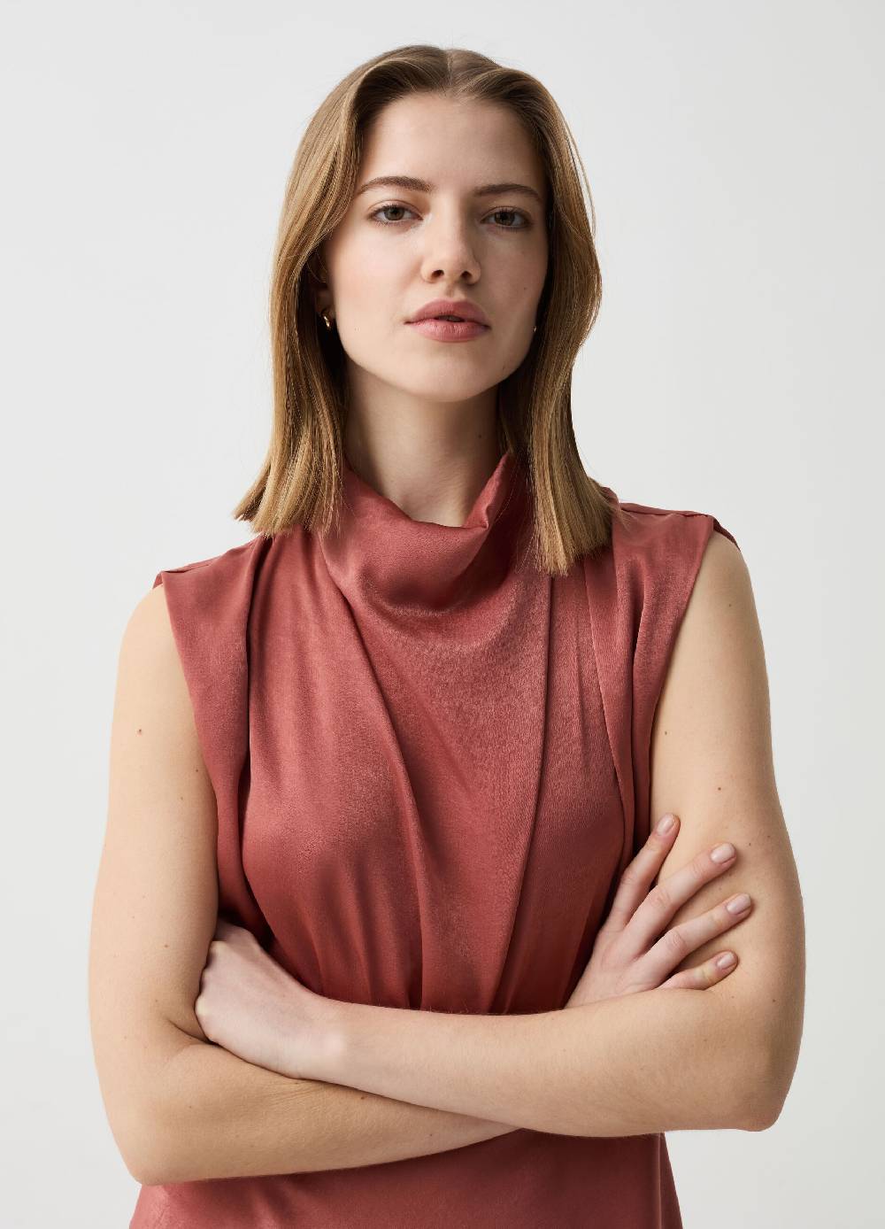Ovs Abito smanicato in satin con drappeggio Consegna Veloce