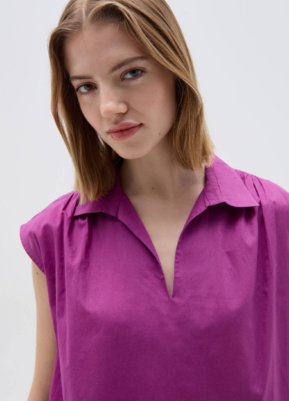 Ovs Blusa smanicata con scollo a polo Sottocosto