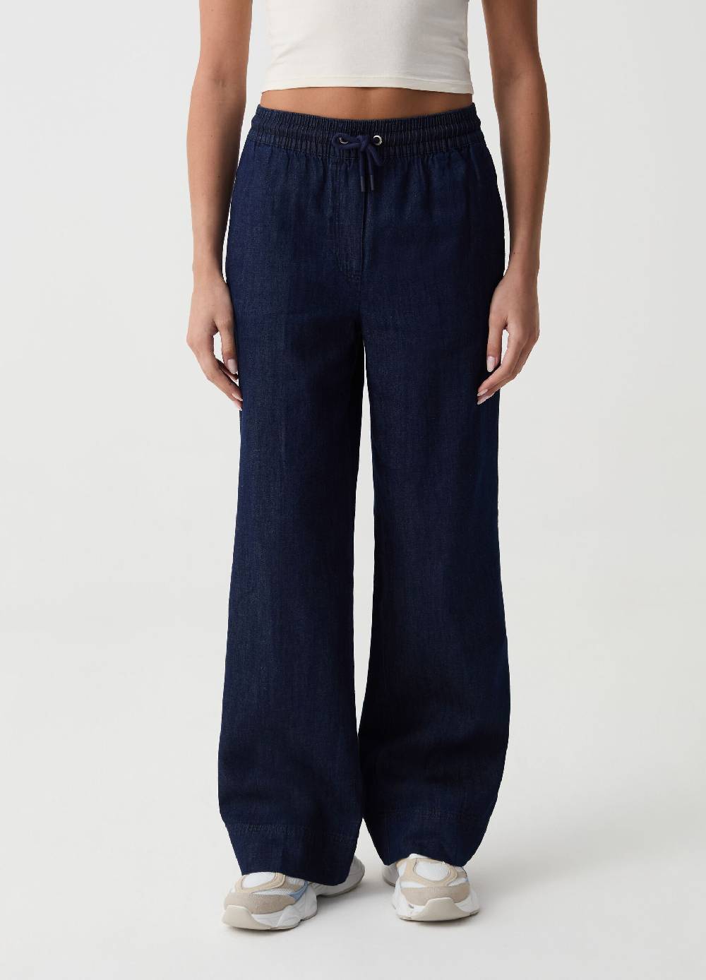 Ovs Joggers relaxed fit in denim con coulisse Promozione Limitata
