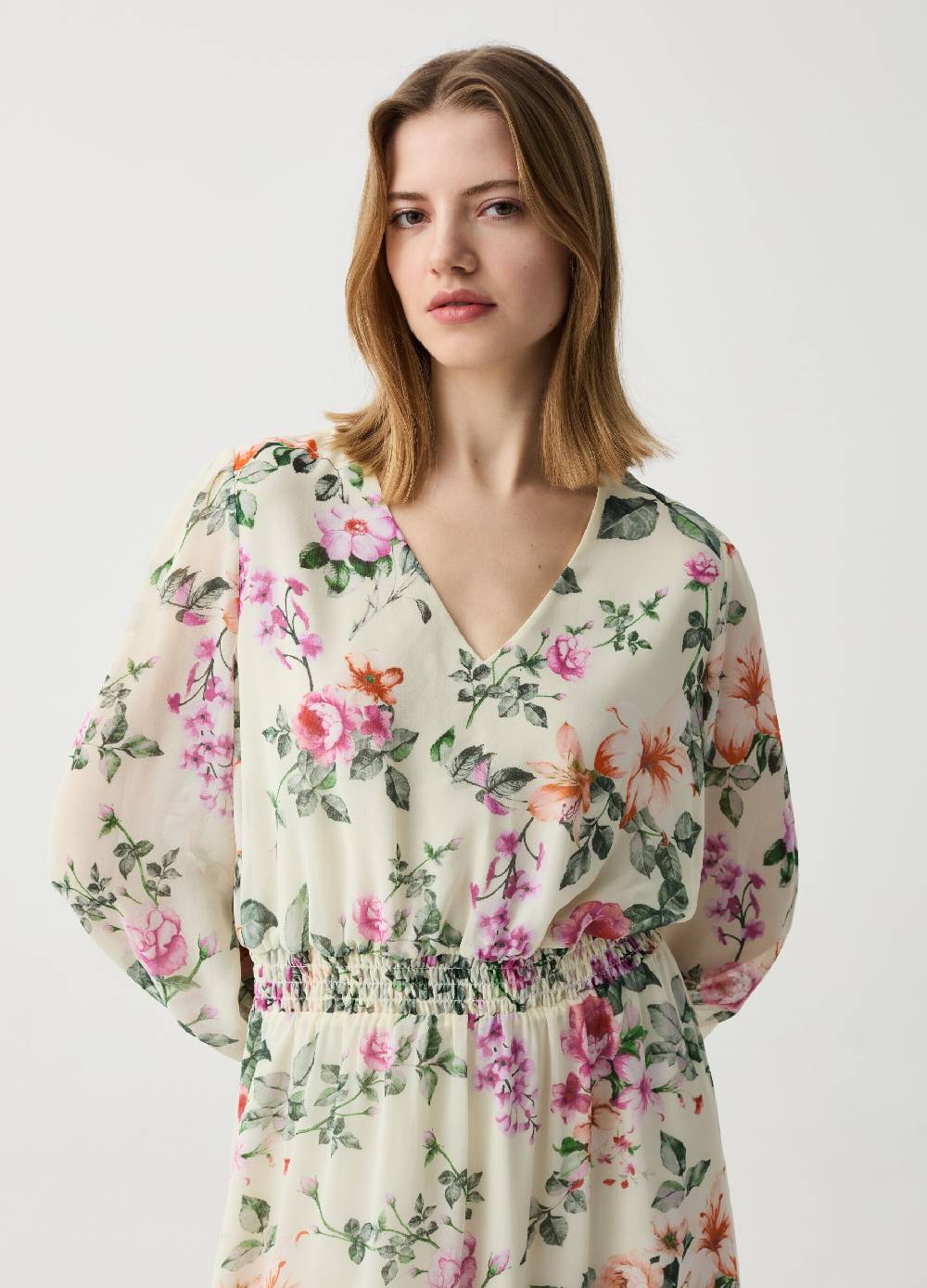 Ovs Abito lungo floreale con punto smock Offerta