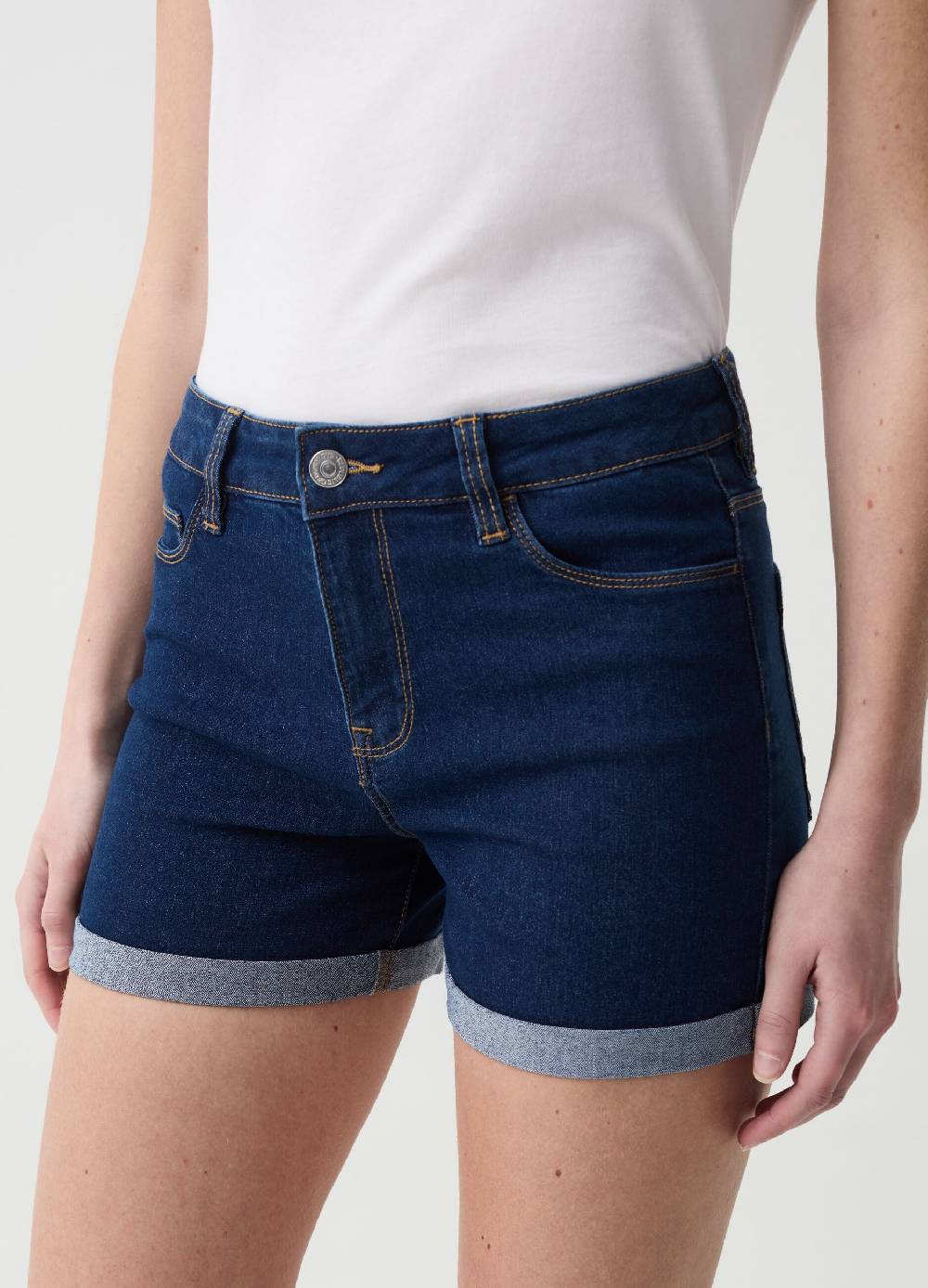 Ovs Shorts in denim con risvolti Shopping online
