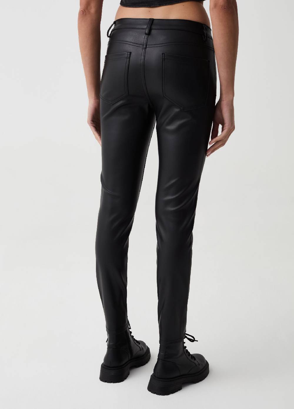 Ovs Pantaloni skinny fit effetto lucido B.ANGEL X MARE FUORI Promozione Limitata