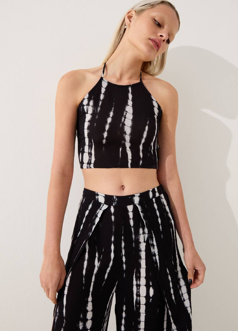Ovs Crop top copri costume Tie Dye Offerta
