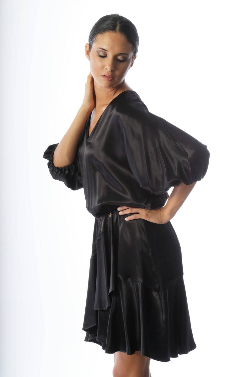 Paola T. Abito in raso di viscosa Latest stili