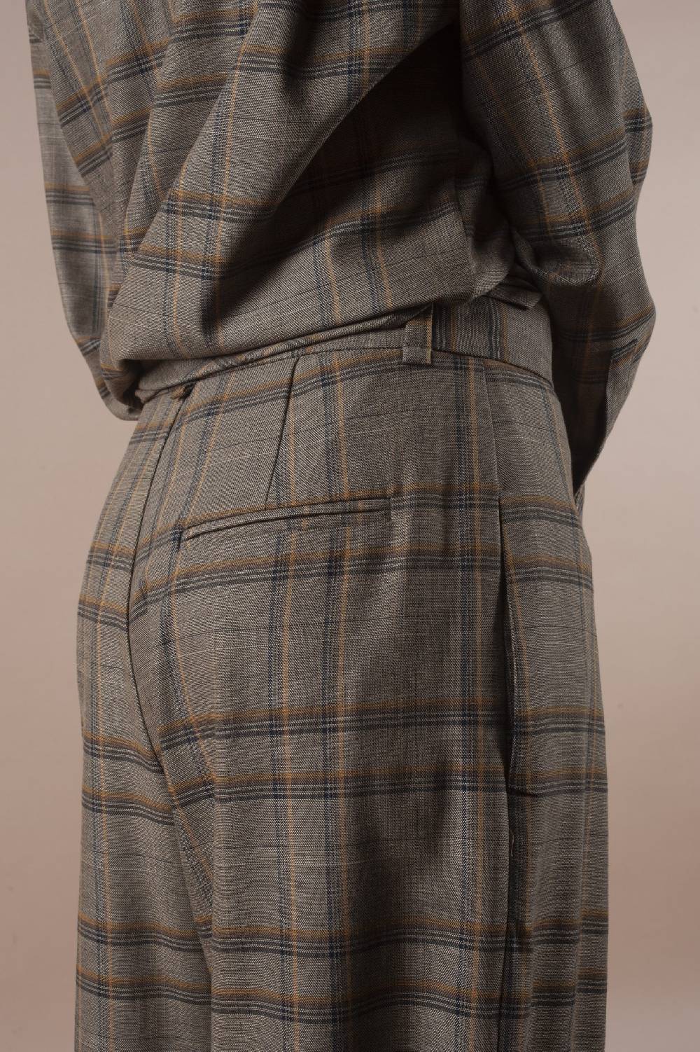 Pdr Phisique Du Role PHISIQUE DU ROLE MANNISH PANTS IN LIGHT TARTAN VIRGIN WOOL Vendita