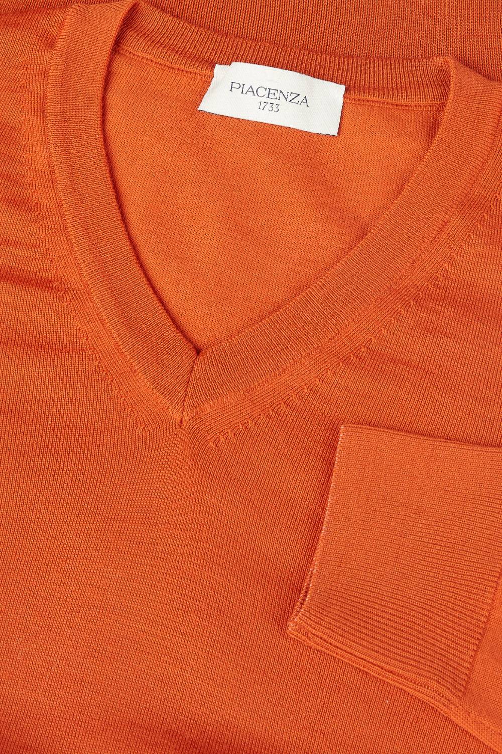 Piacenza 1733 Scollo V lana merino super fine arancio Nuova