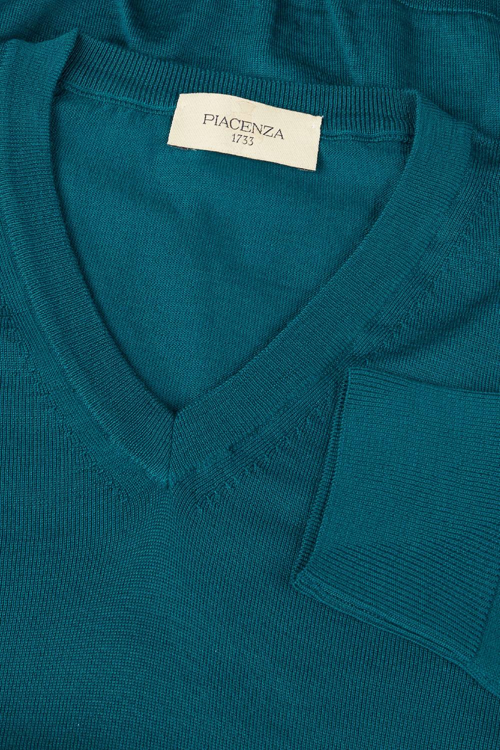 Piacenza 1733 Scollo V lana merino super fine petrolio Italy