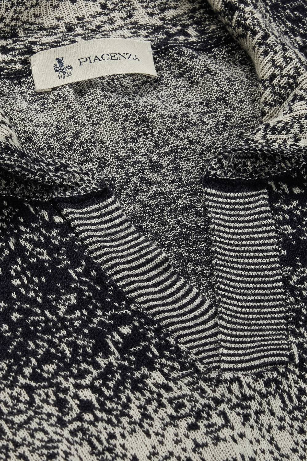 Piacenza 1733 Polo maniche lunghe pixel shadow stripe bianco e blu 2025