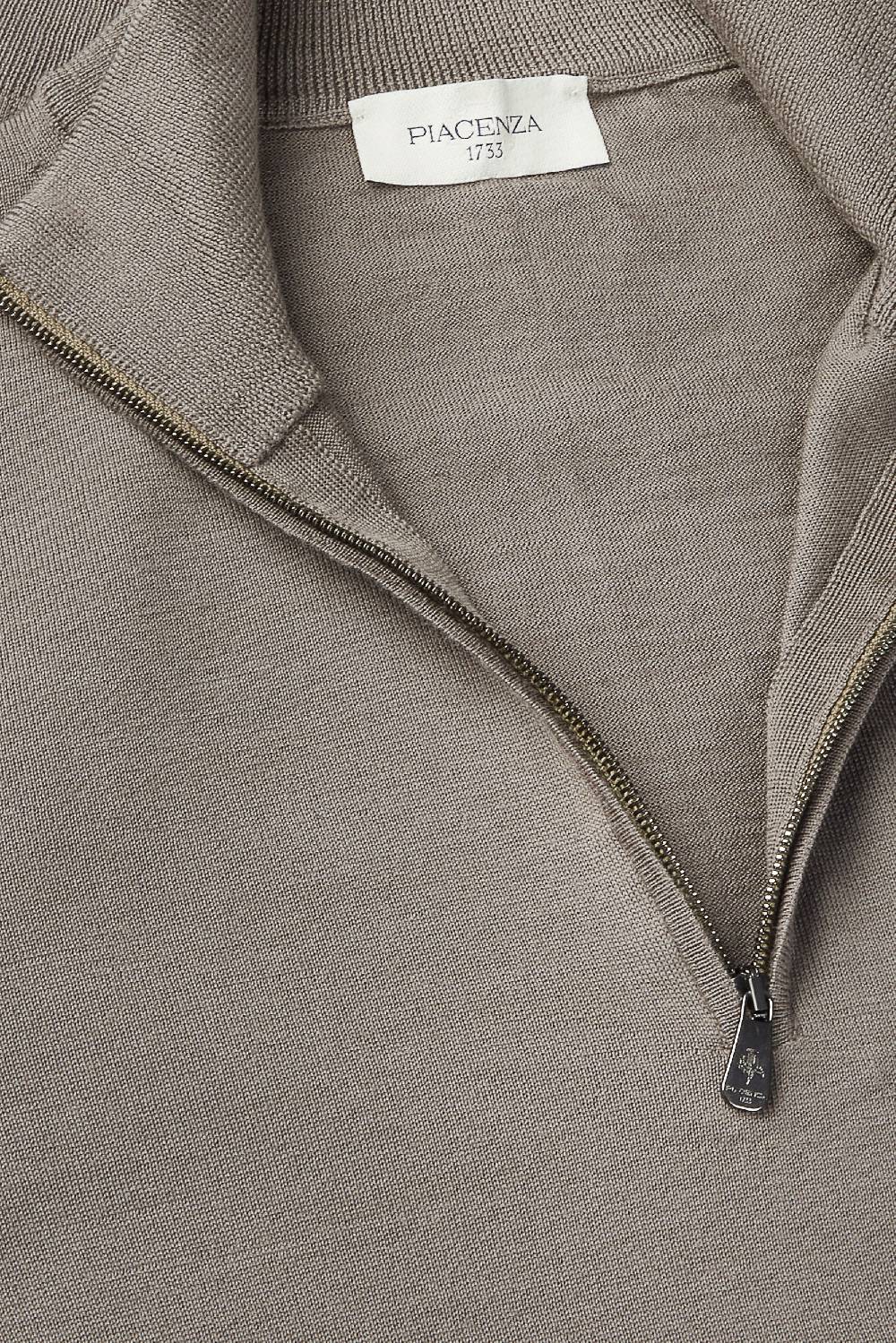 Piacenza 1733 Lupetto Zip lana merino super fine nocciola Prezzo Ridotto