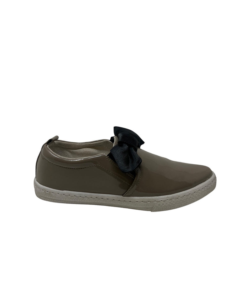 Pokemaoke Sneakers Vernice Fiocco