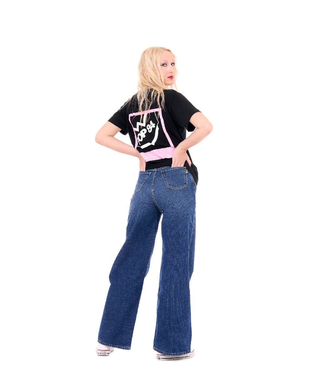 Pop84 T-shirt POP84 'Take A Pic This Is The Icon' Vendita Economica