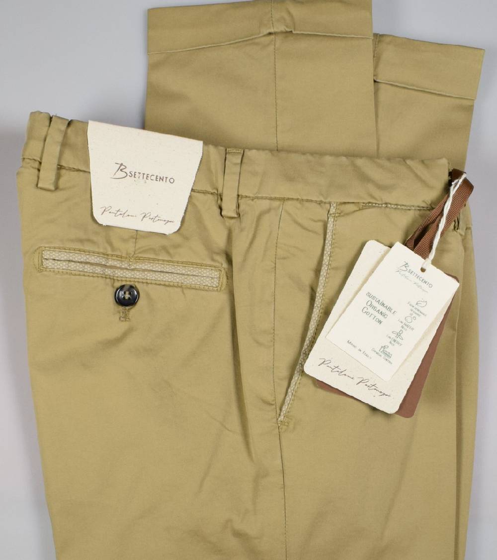 B Settecento Pantalone senape b700 in cotone raso stretch slim fit Acquista Ora