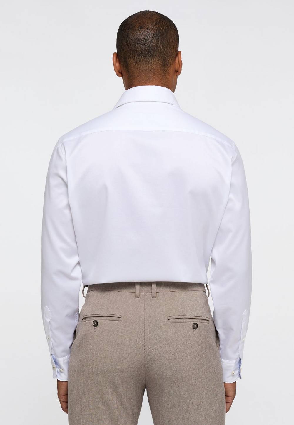 Eterna Camicia bianca eterna cotone twill ritorto modern fit interno in contrasto 50% di sconto per tempo limitato