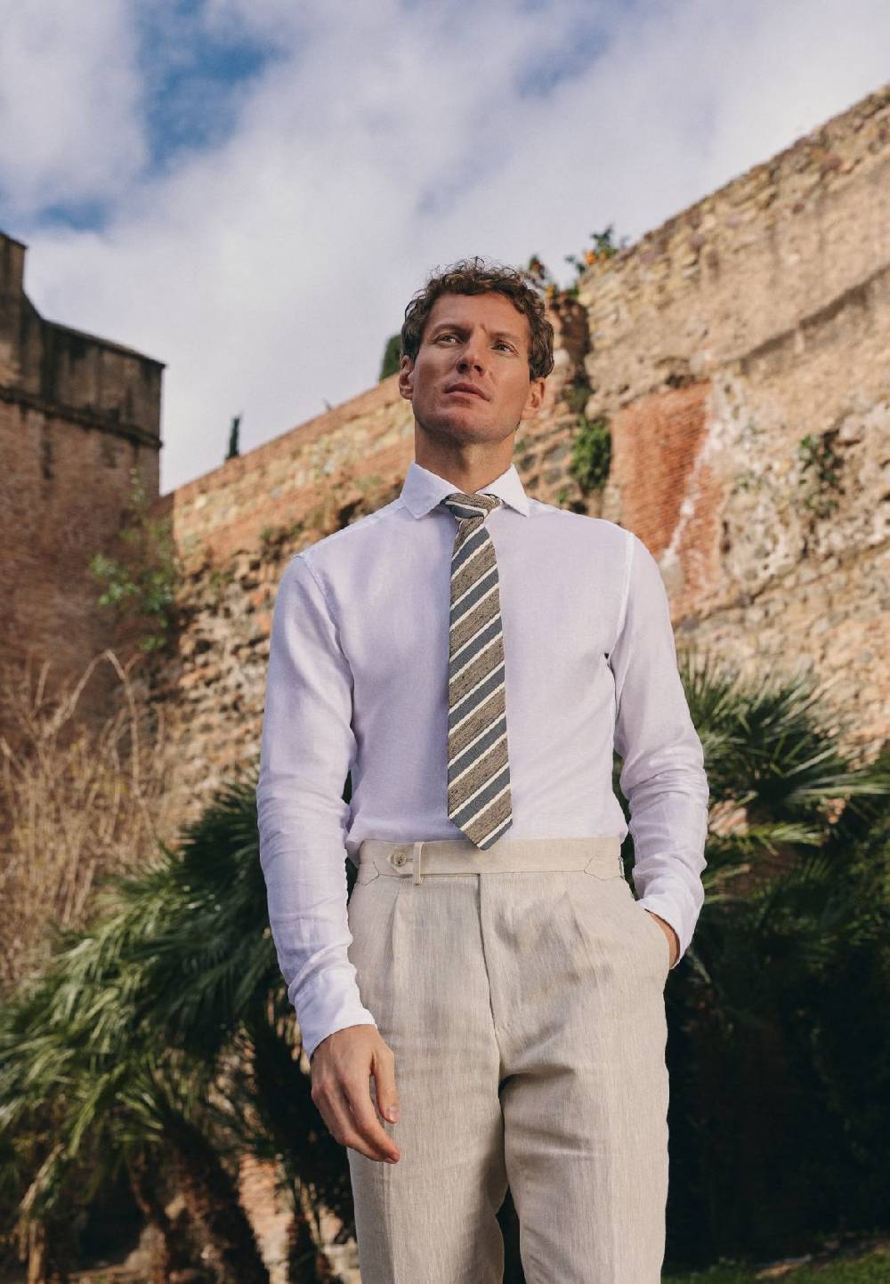 Eterna Camicia eterna slim fit bianca lino e cotone collo alla francese Bestseller