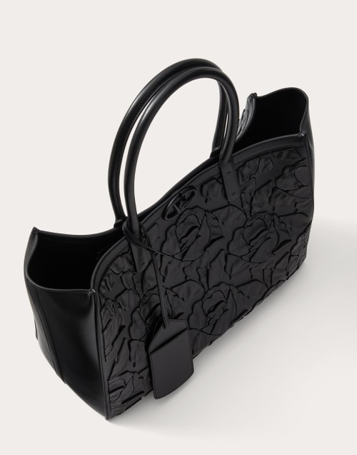 Red Valentino BORSA SHOPPING MEDIA VLOGO LOCKER TOTE IN PELLE CON ROSE RICAMATE Sottocosto